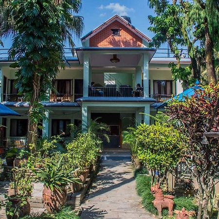 Yeti Guest House Pokhara Extérieur photo